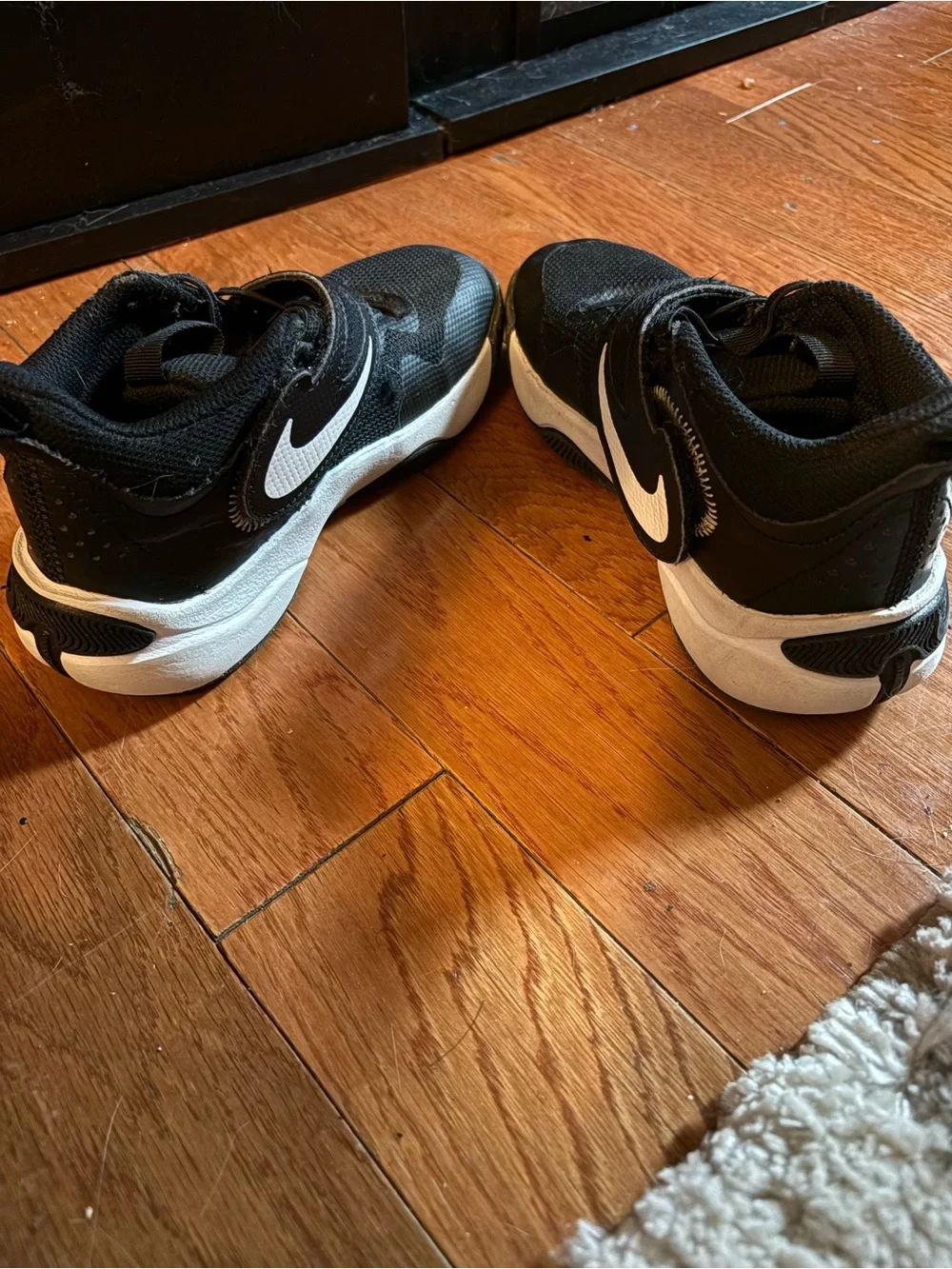 Nike Team Hustle D 11